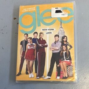 Glee: The Complete Fourth Season DVD - Yellow Cover